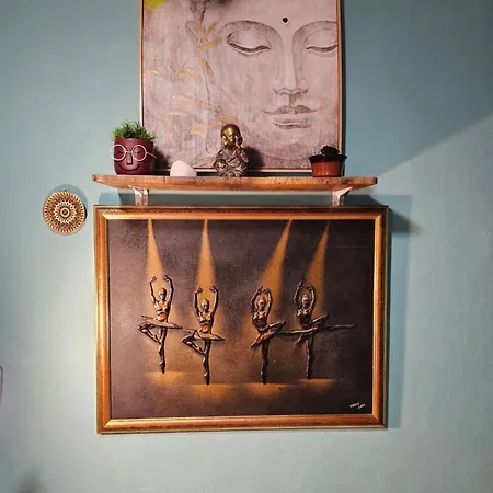 Can-can Mykonos Town